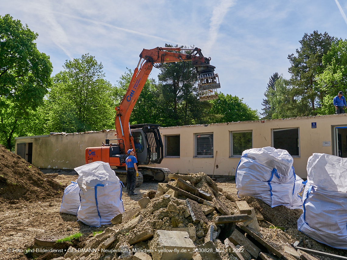 11.05.2022 - Baustelle am Haus für Kinder in Neuperlach